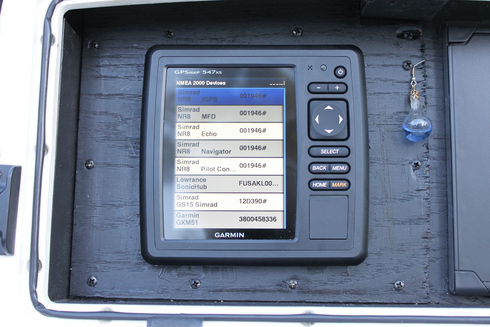 difference between garmin 30 and 35